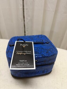PurseN Blue Snakeskin Travel Cosmetic Jewelry Organizer Case NWT